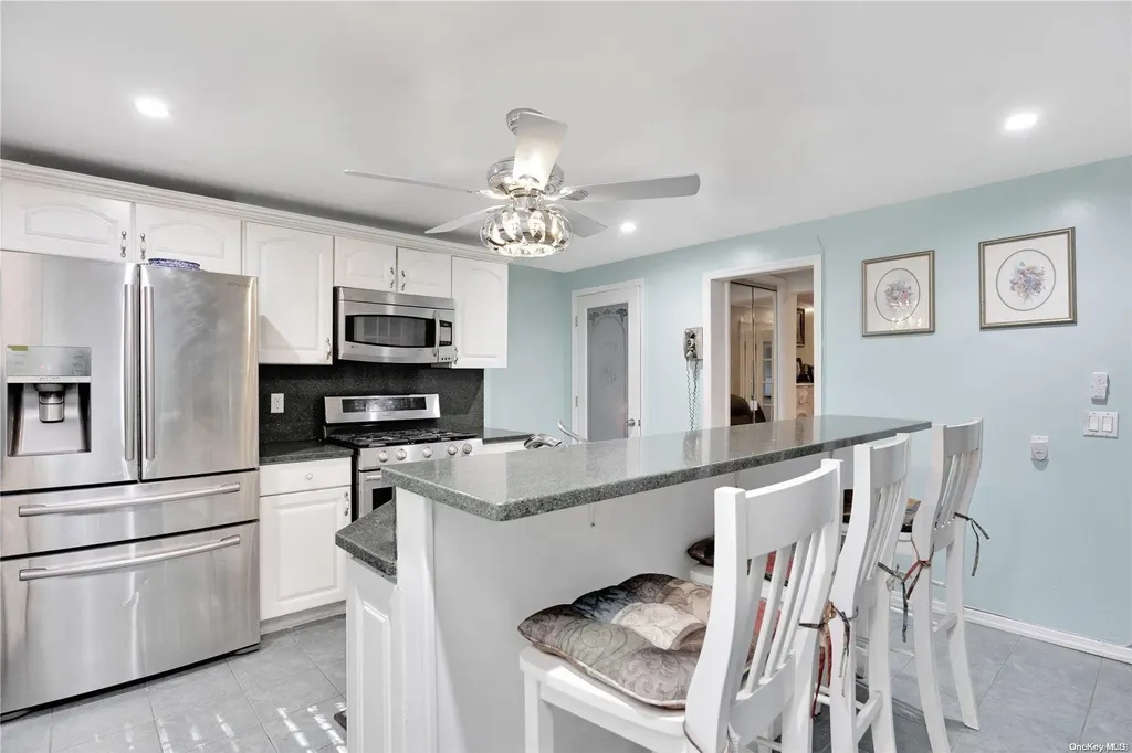 964 Gates Avenue Brooklyn NY 11221