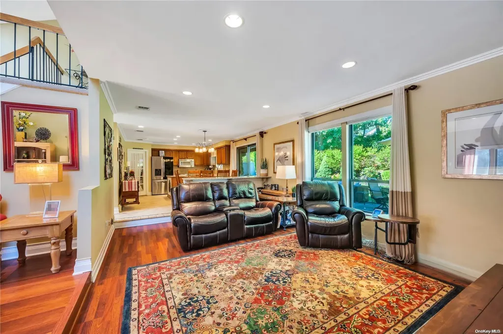 64 Timber Ridge Drive Commack NY 11725