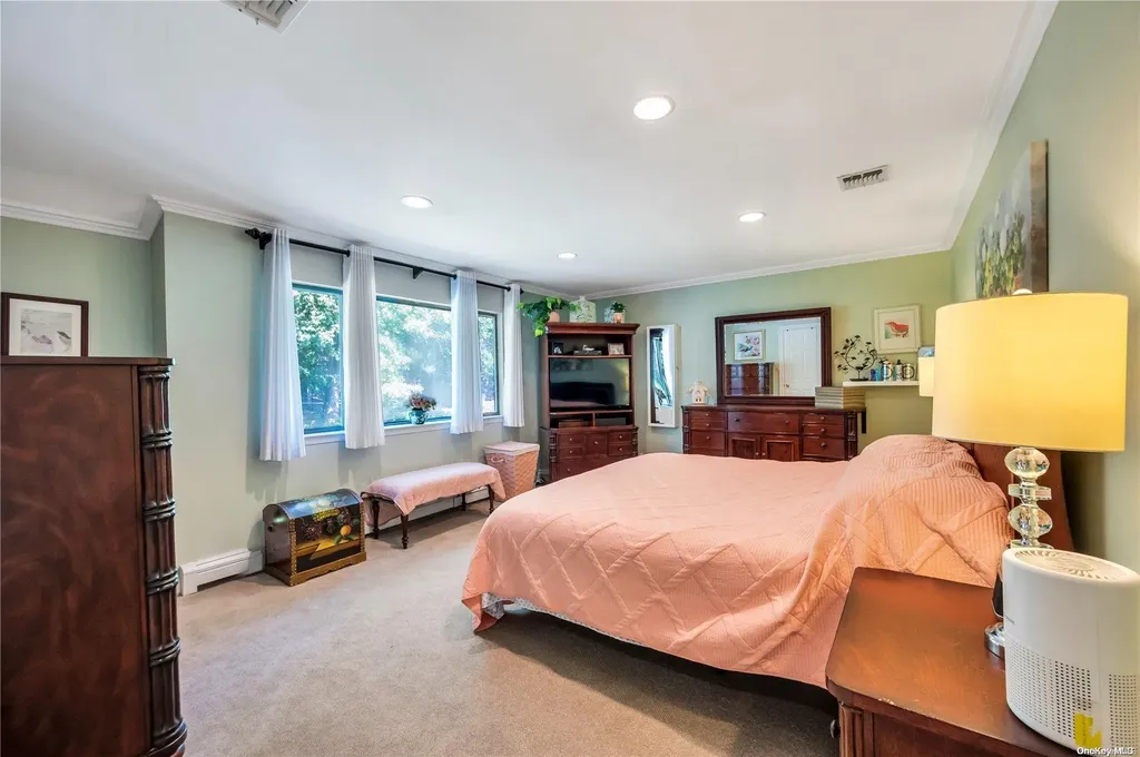 64 Timber Ridge Drive Commack NY 11725