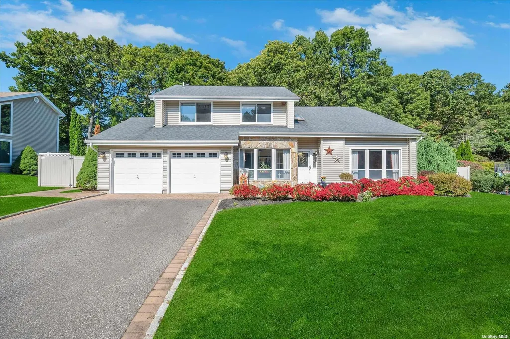 64 Timber Ridge Drive Commack NY 11725