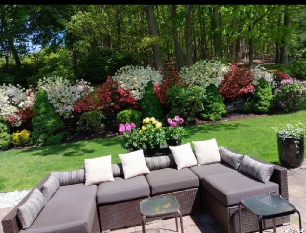 64 Timber Ridge Drive Commack NY 11725