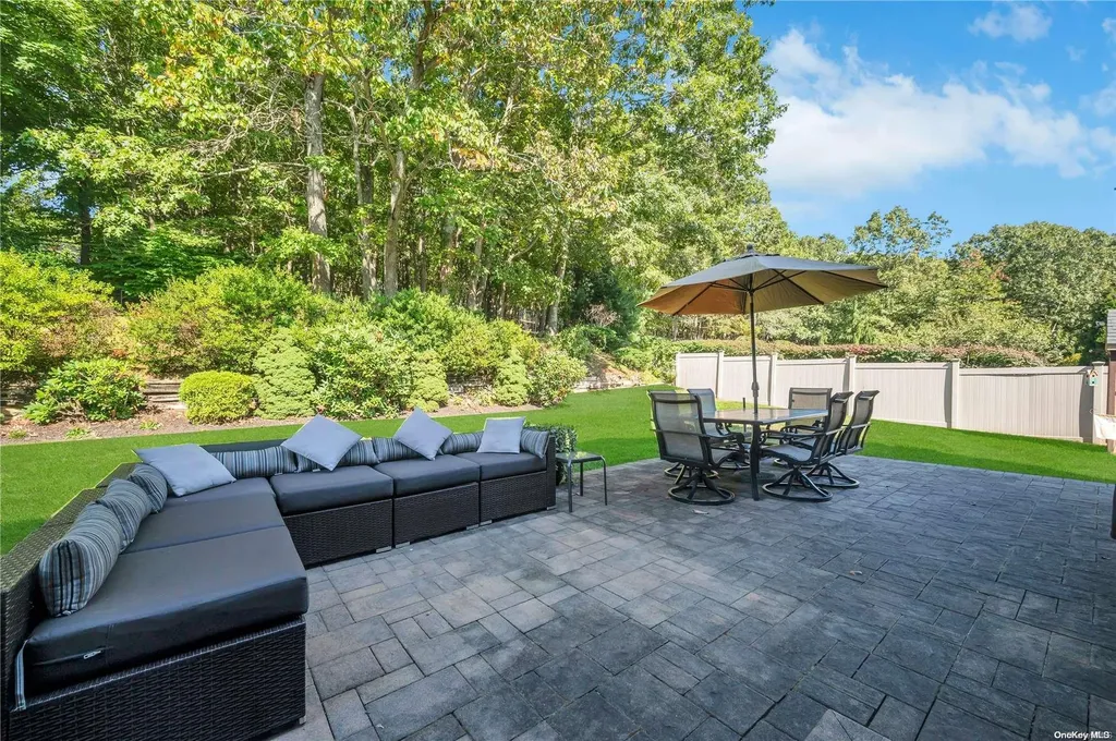64 Timber Ridge Drive Commack NY 11725