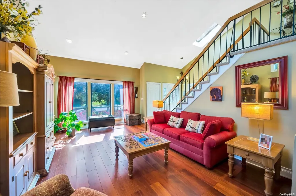 64 Timber Ridge Drive Commack NY 11725