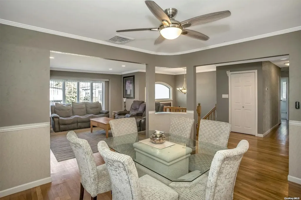1754 Ann Road Merrick NY 11566
