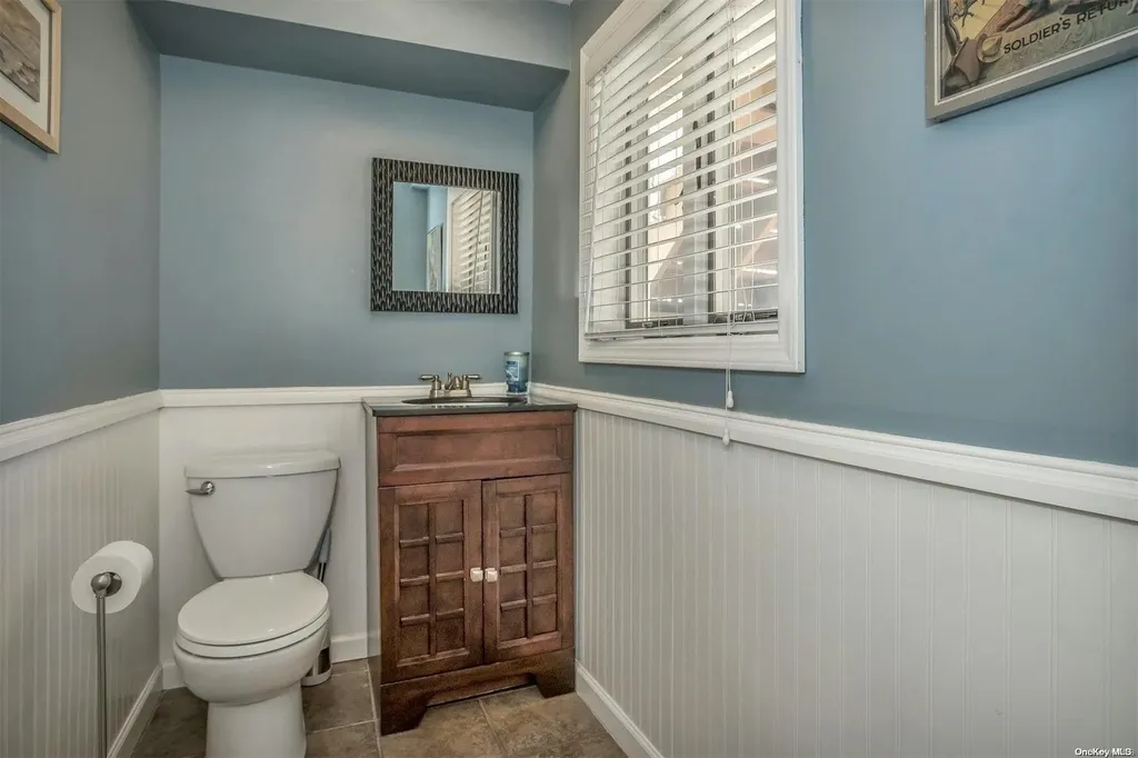 1754 Ann Road Merrick NY 11566