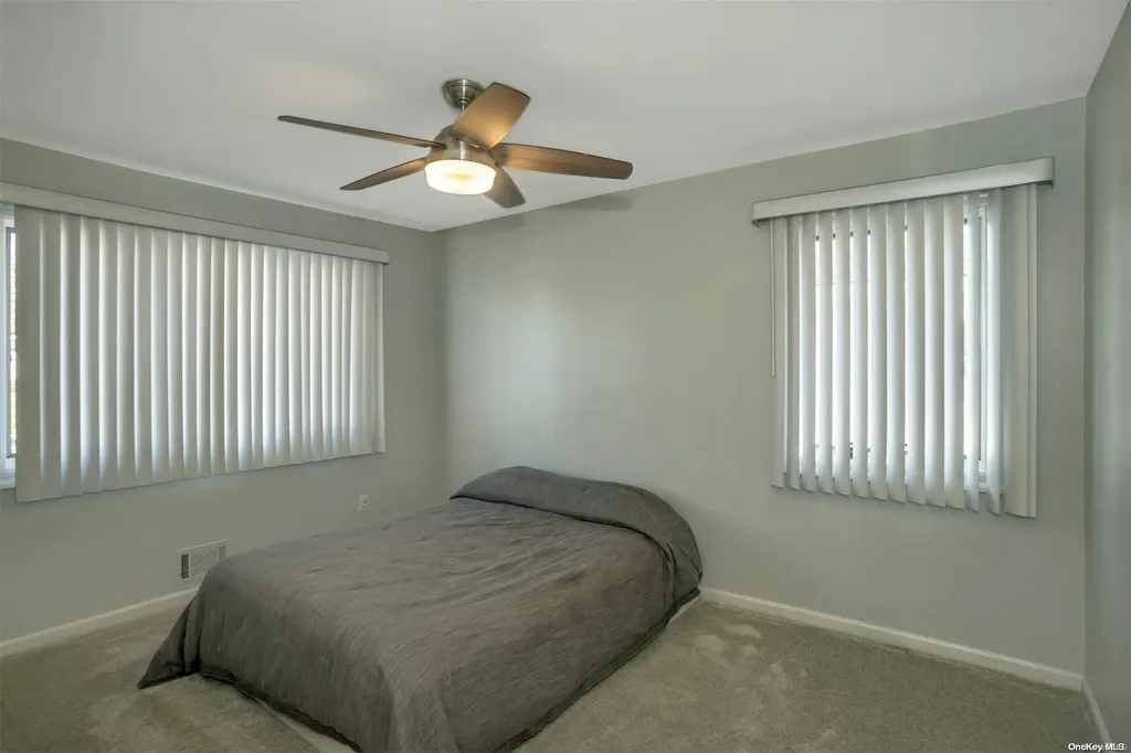 1754 Ann Road Merrick NY 11566
