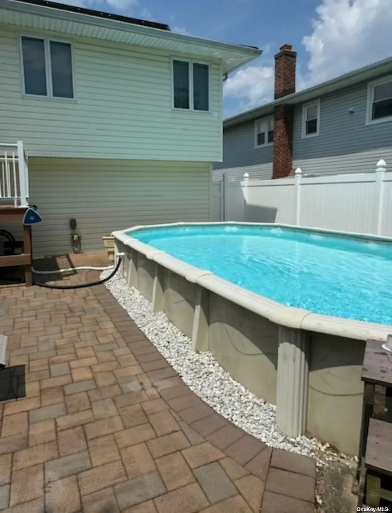 1754 Ann Road Merrick NY 11566