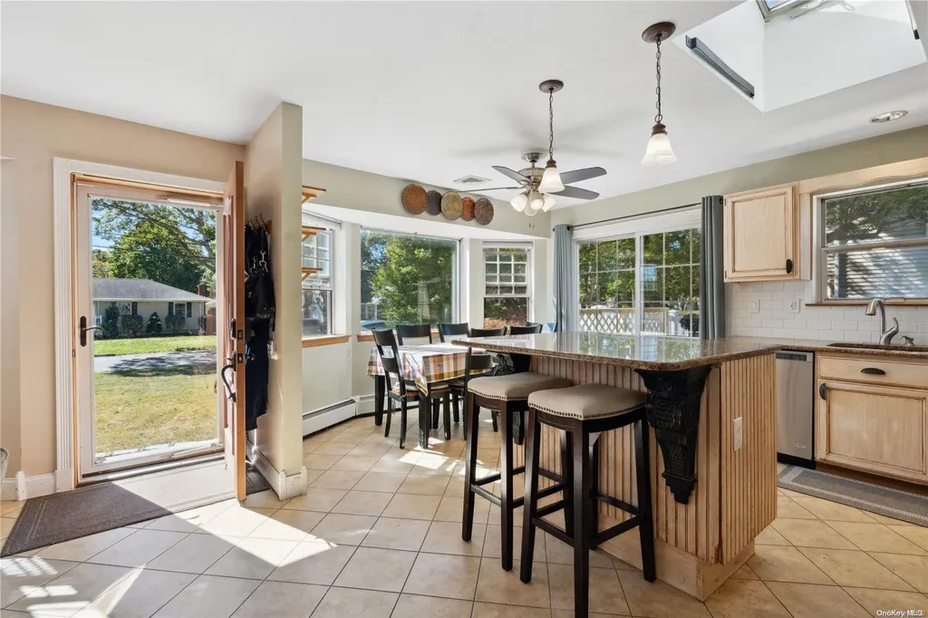 39 Applegate Drive Mastic NY 11950