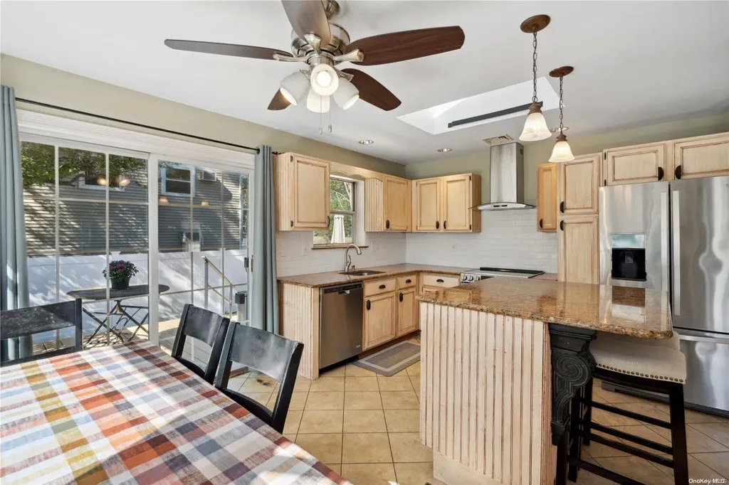39 Applegate Drive Mastic NY 11950