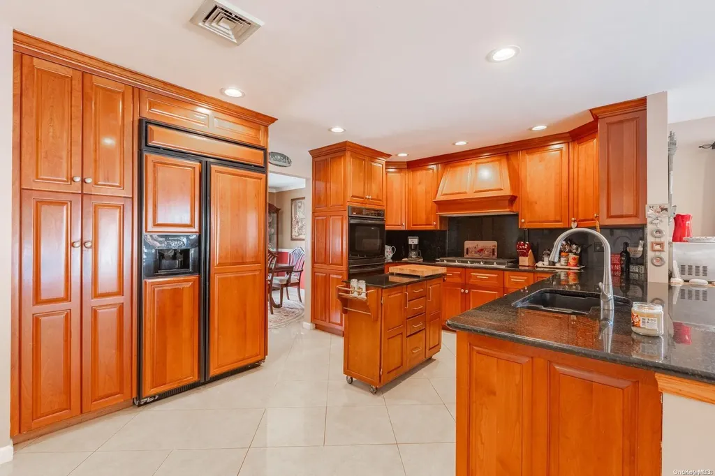 135 Anchorage Drive West Islip NY 11795