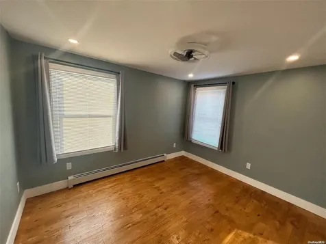 44 Meadow Lane Amityville NY 11701