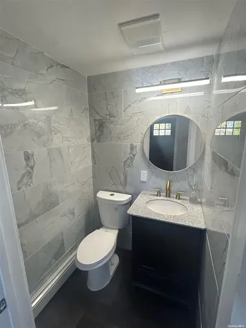 44 Meadow Lane Amityville NY 11701