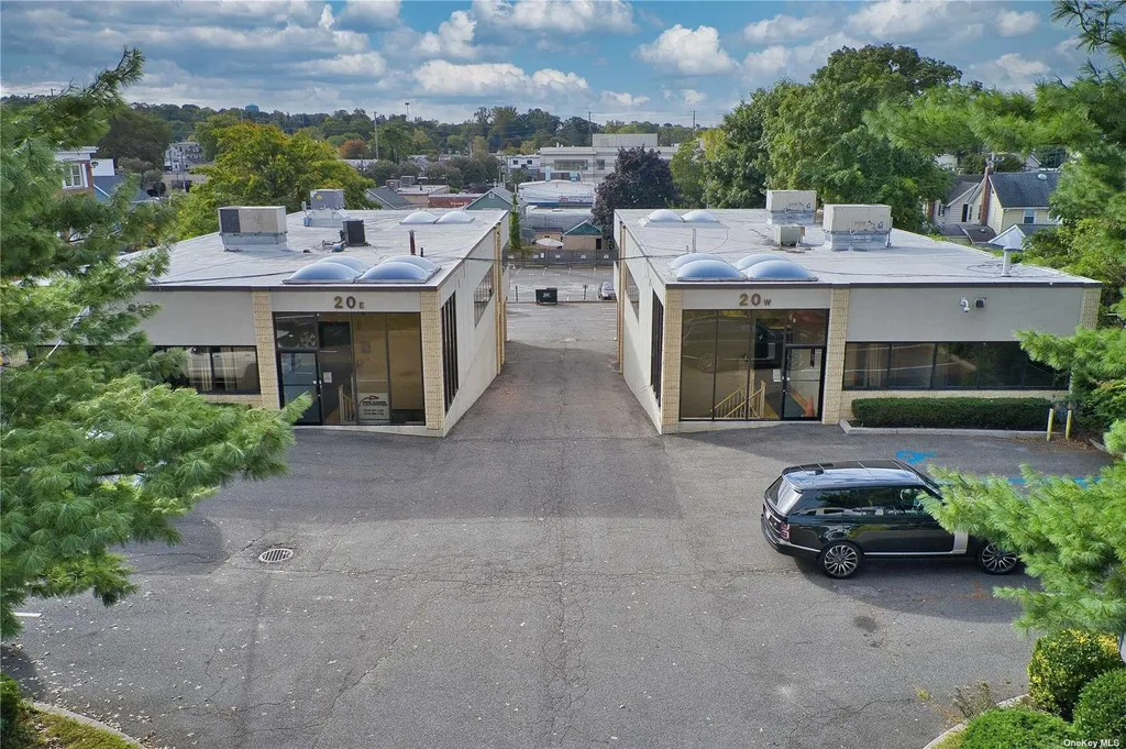20 Vanderventer Avenue Port Washington NY 11050