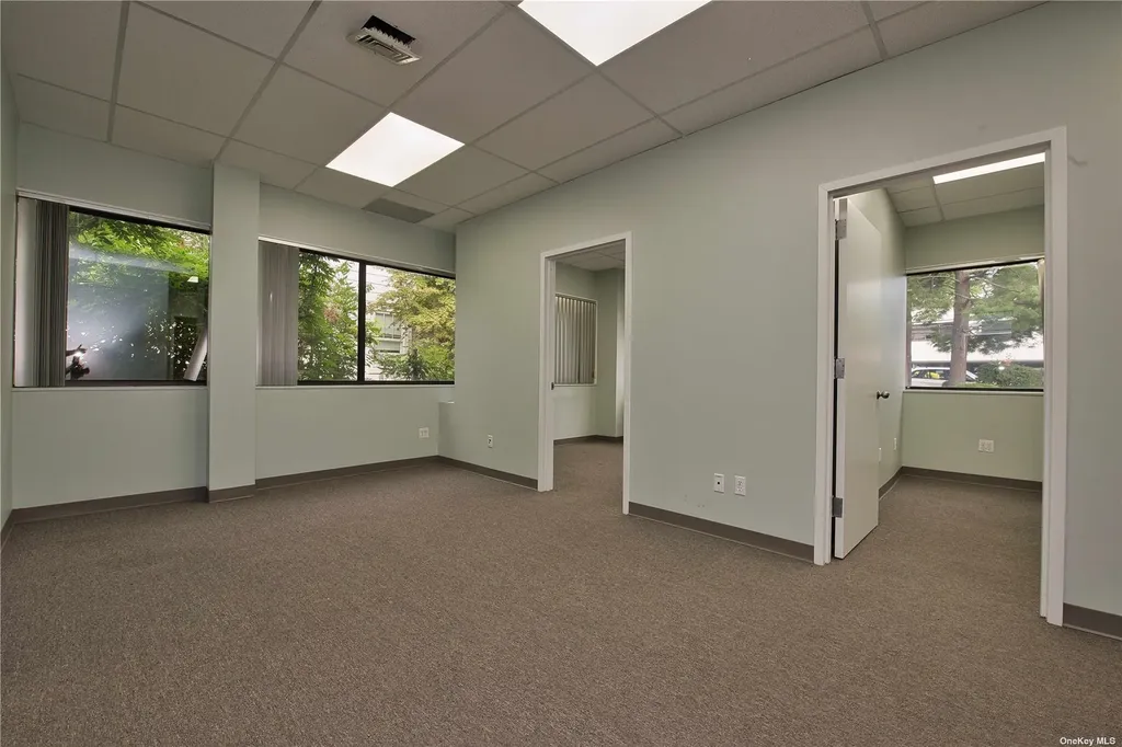 20 Vanderventer Avenue Port Washington NY 11050