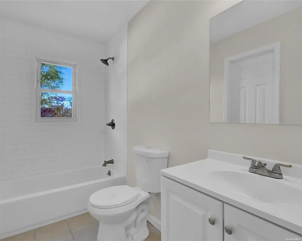 73 Lombardy Drive Shirley NY 11967