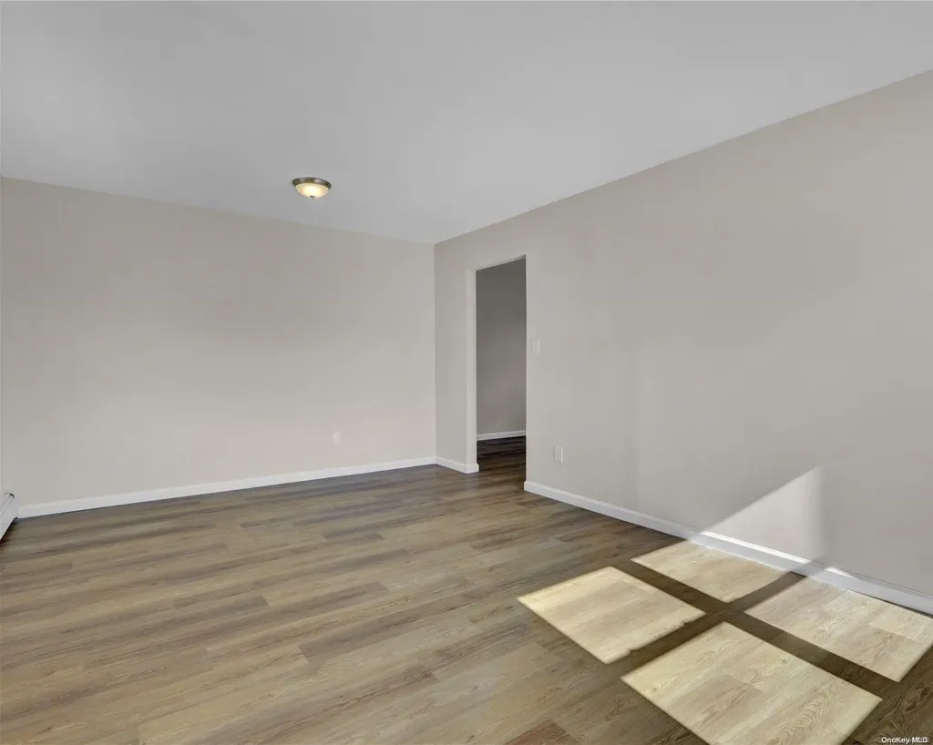 73 Lombardy Drive Shirley NY 11967