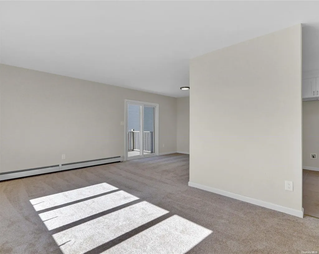 73 Lombardy Drive Shirley NY 11967