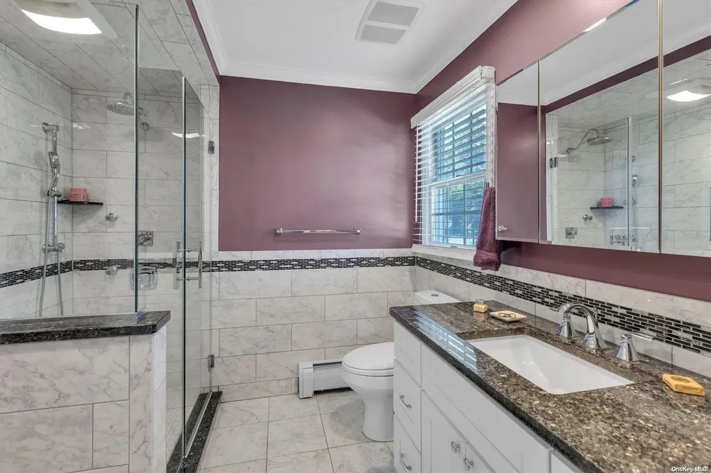 17 Pine Edge Place Dix Hills NY 11746