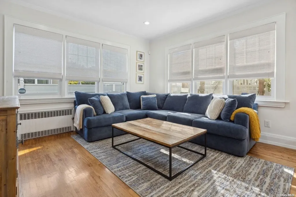 335 Hewlett Parkway Hewlett NY 11557