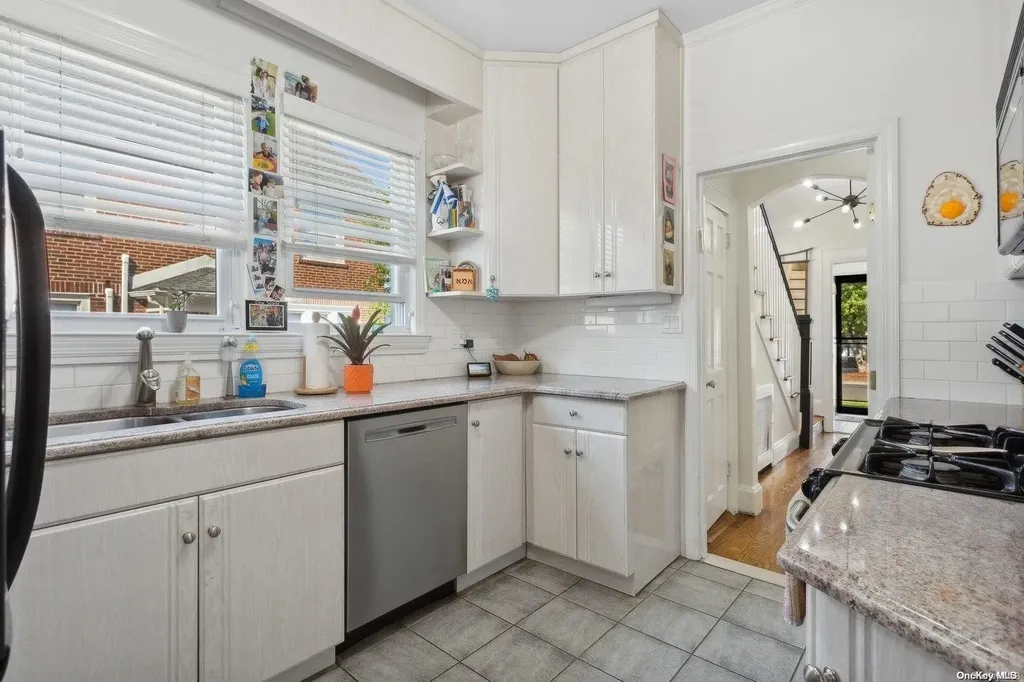 335 Hewlett Parkway Hewlett NY 11557
