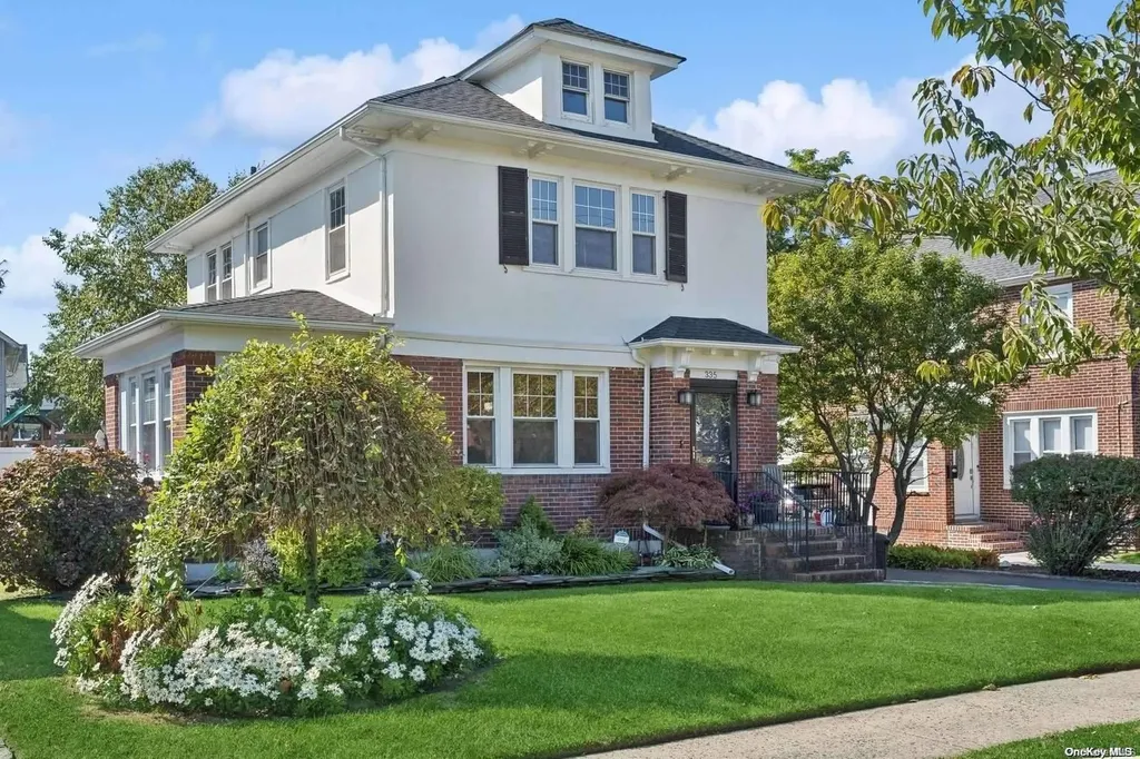335 Hewlett Parkway Hewlett NY 11557