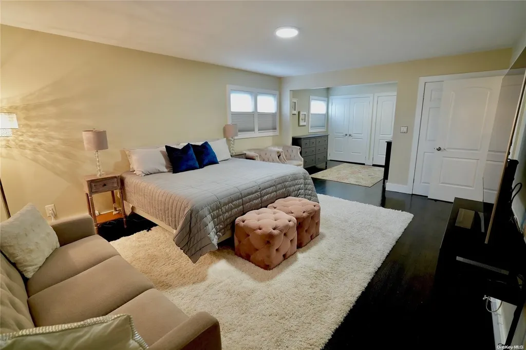 32 Marietta Drive Westbury NY 11590