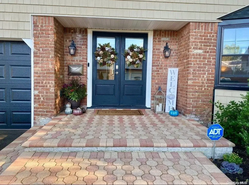 32 Marietta Drive Westbury NY 11590