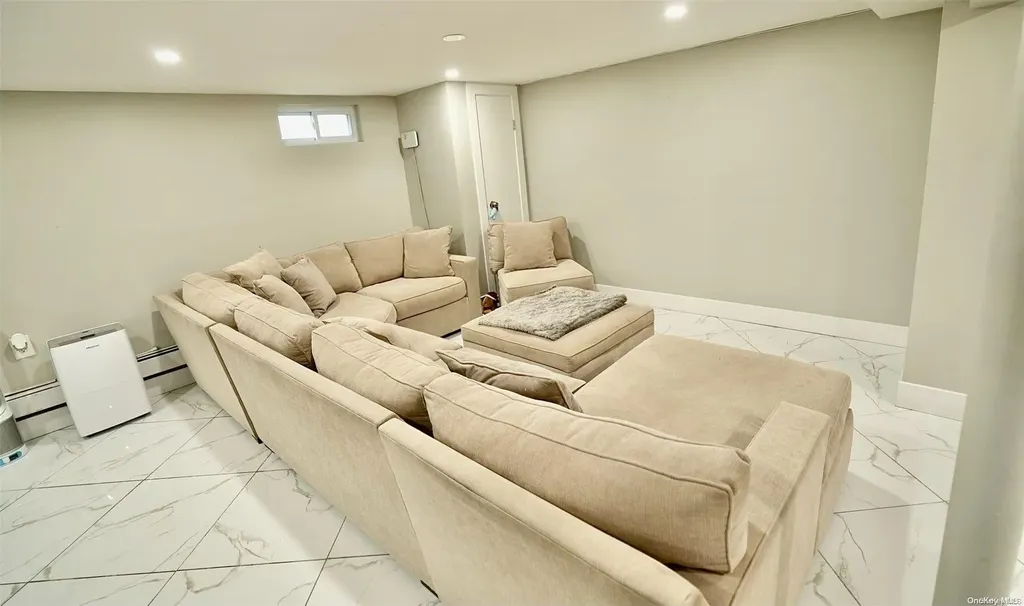 32 Marietta Drive Westbury NY 11590