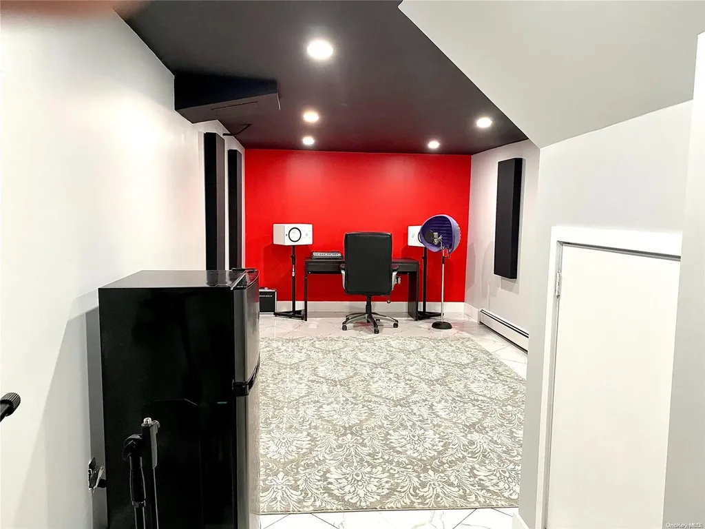32 Marietta Drive Westbury NY 11590