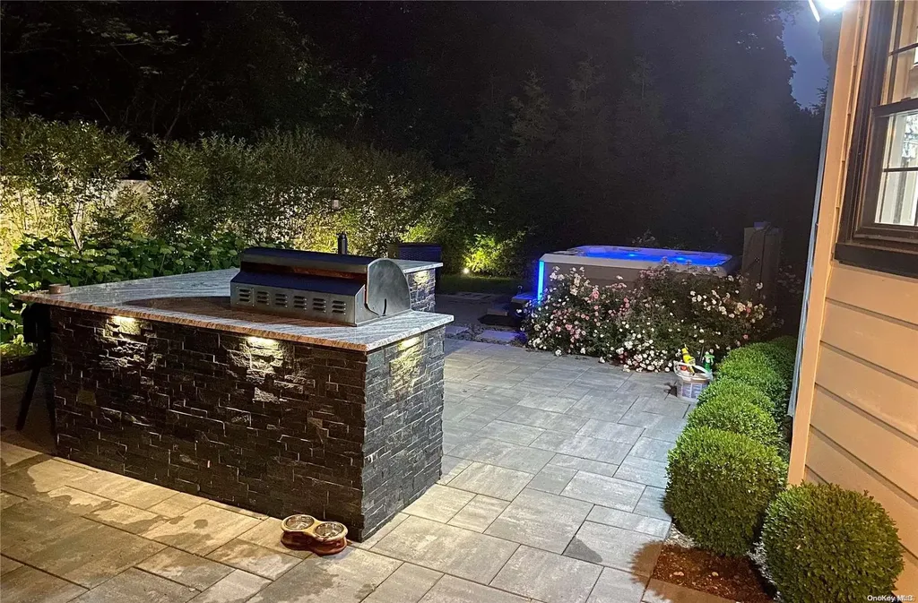 32 Marietta Drive Westbury NY 11590