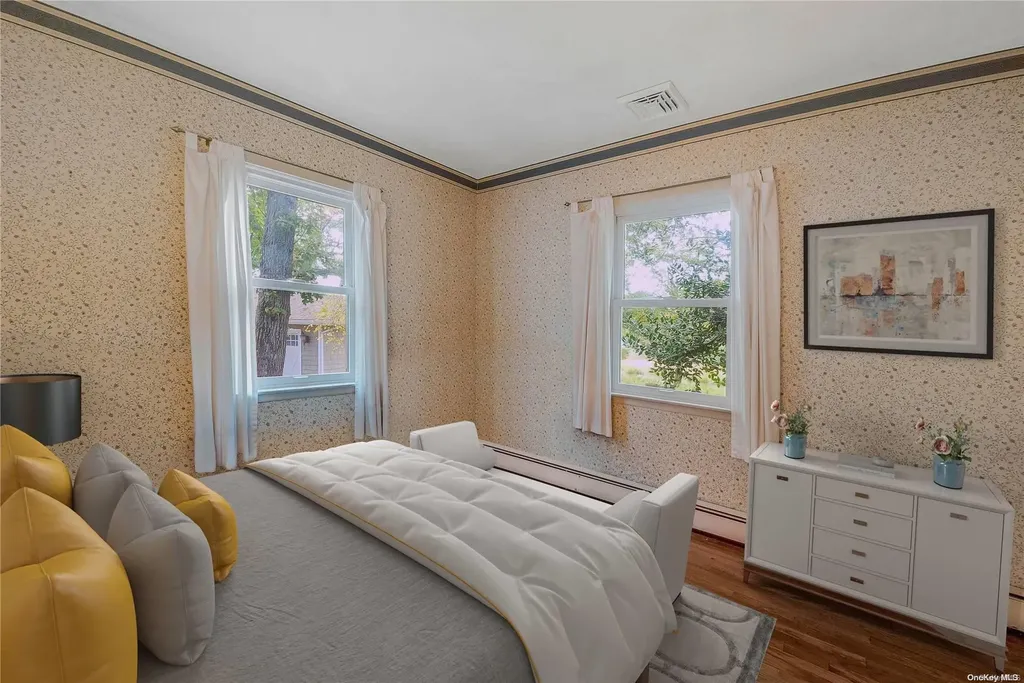 490 Luptons Point Road Mattituck NY 11952