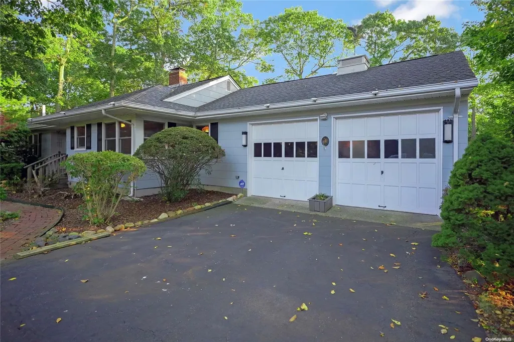 490 Luptons Point Road Mattituck NY 11952