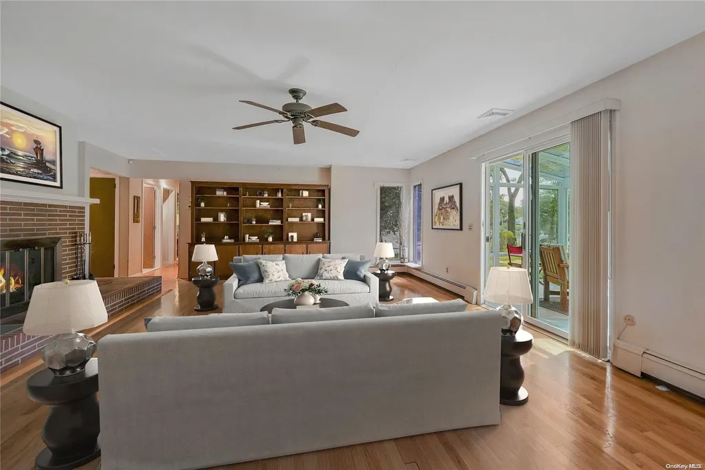 490 Luptons Point Road Mattituck NY 11952