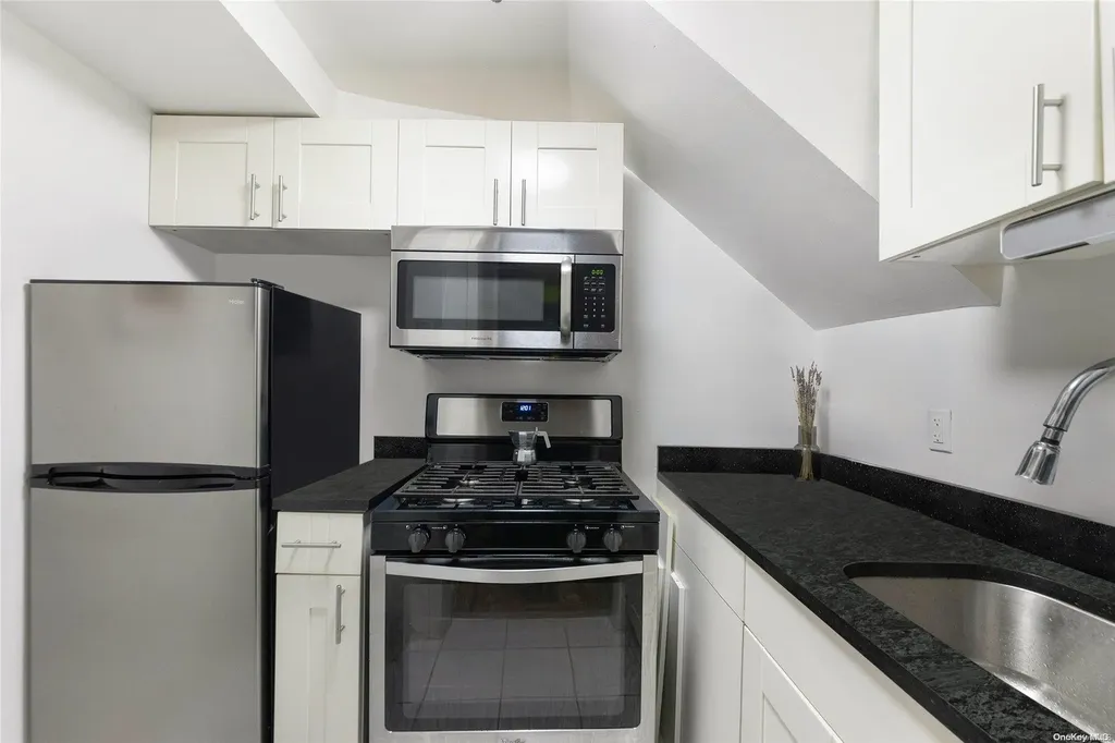 161 Gates Avenue Brooklyn NY 11238