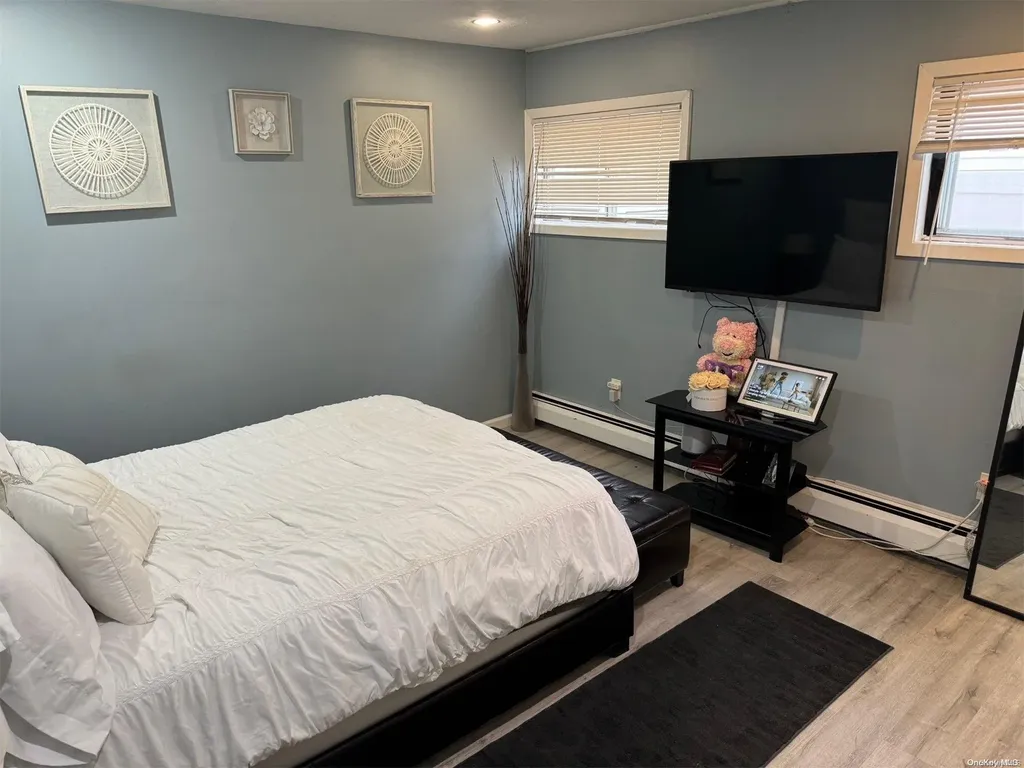 250 Blacksmith Road Levittown NY 11756