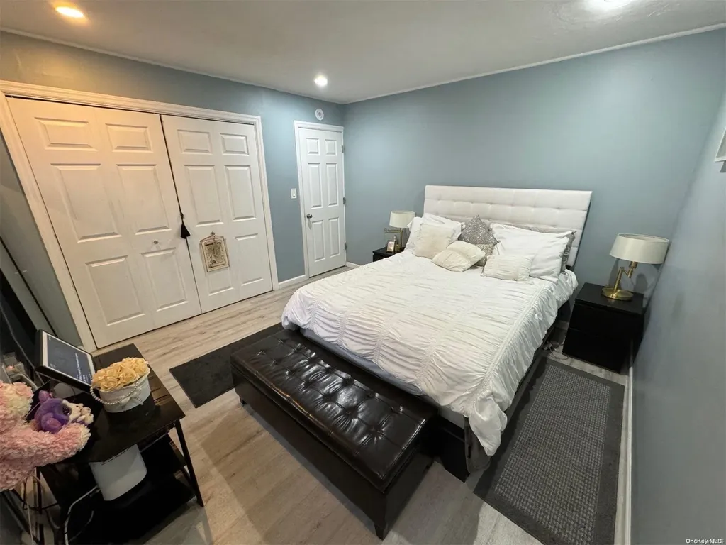 250 Blacksmith Road Levittown NY 11756