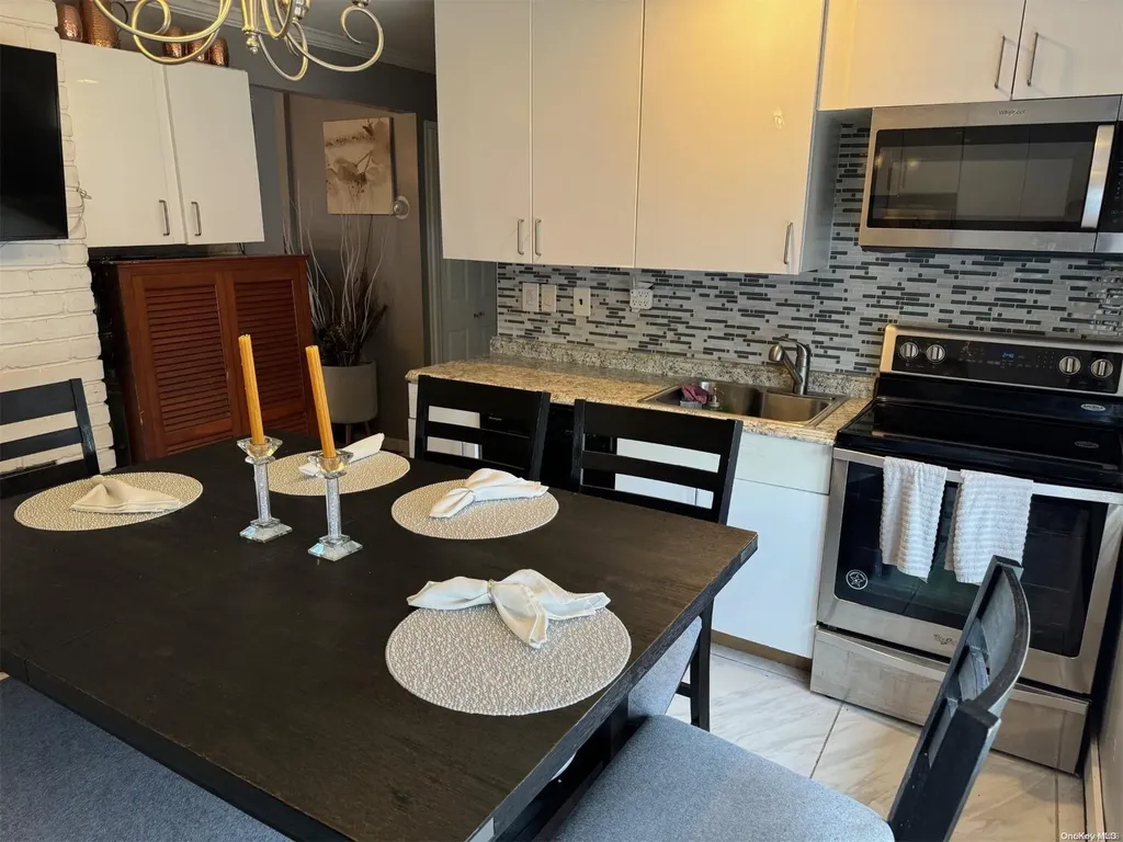 250 Blacksmith Road Levittown NY 11756