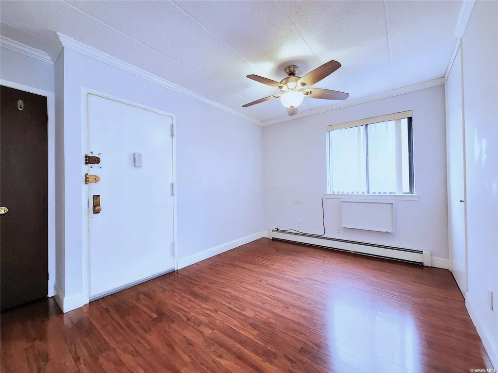 149-15 Barclay Avenue Flushing NY 11355