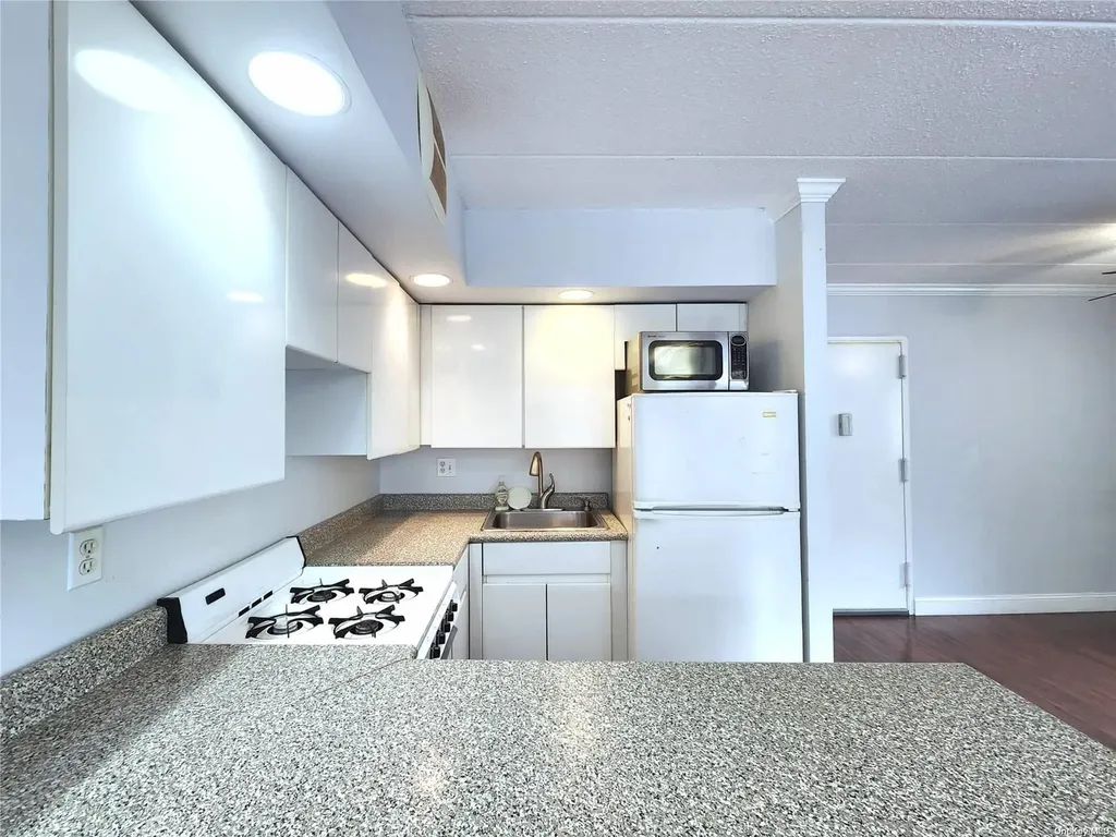 149-15 Barclay Avenue Flushing NY 11355