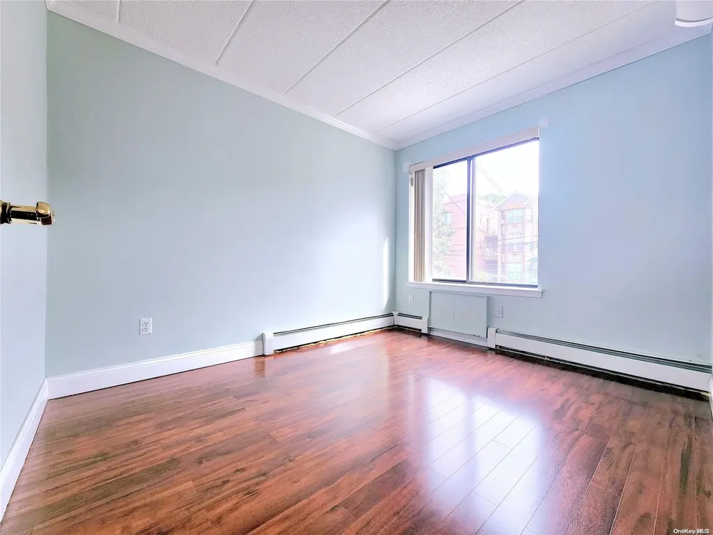149-15 Barclay Avenue Flushing NY 11355