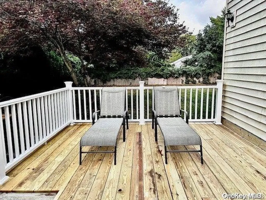 7 Chestnut Place Mastic Beach NY 11951