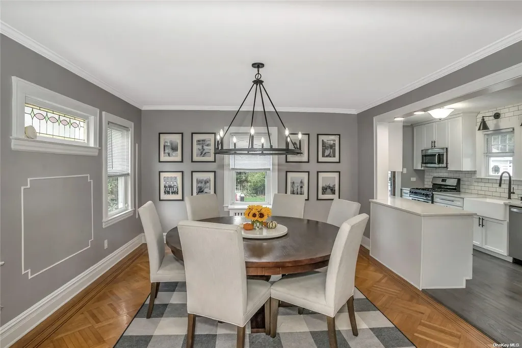 82 Fenimore Street Lynbrook NY 11563