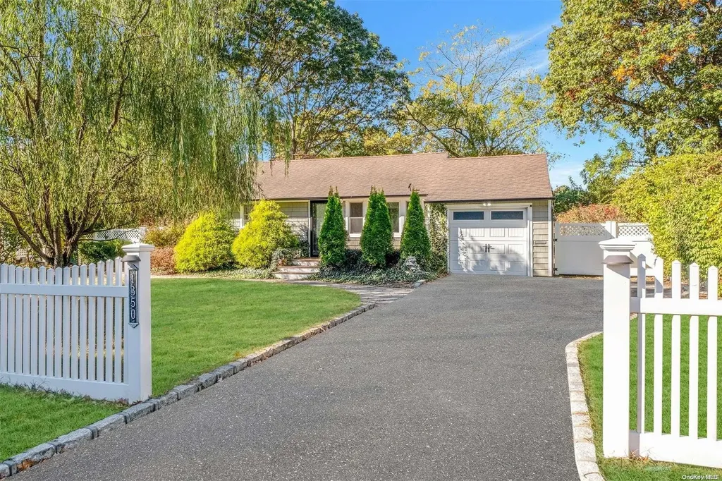 1350 Potter Boulevard Bay Shore NY 11706
