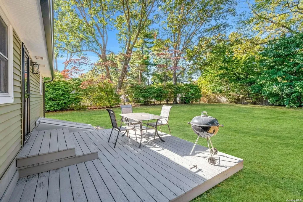 1350 Potter Boulevard Bay Shore NY 11706