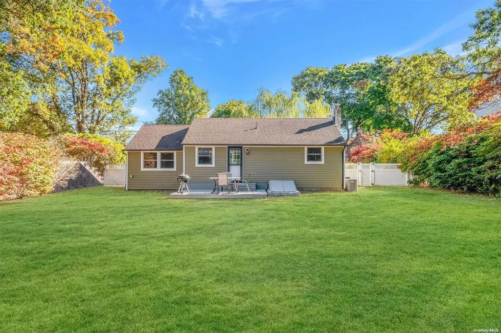 1350 Potter Boulevard Bay Shore NY 11706