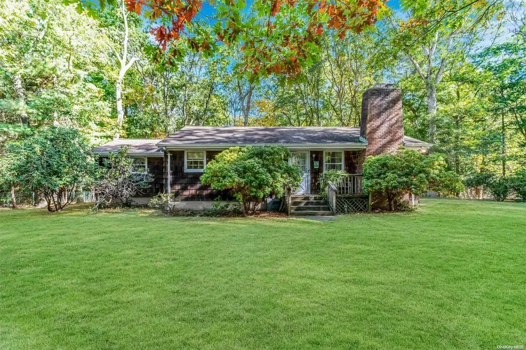 77 Stony Hill Path Smithtown NY 11787