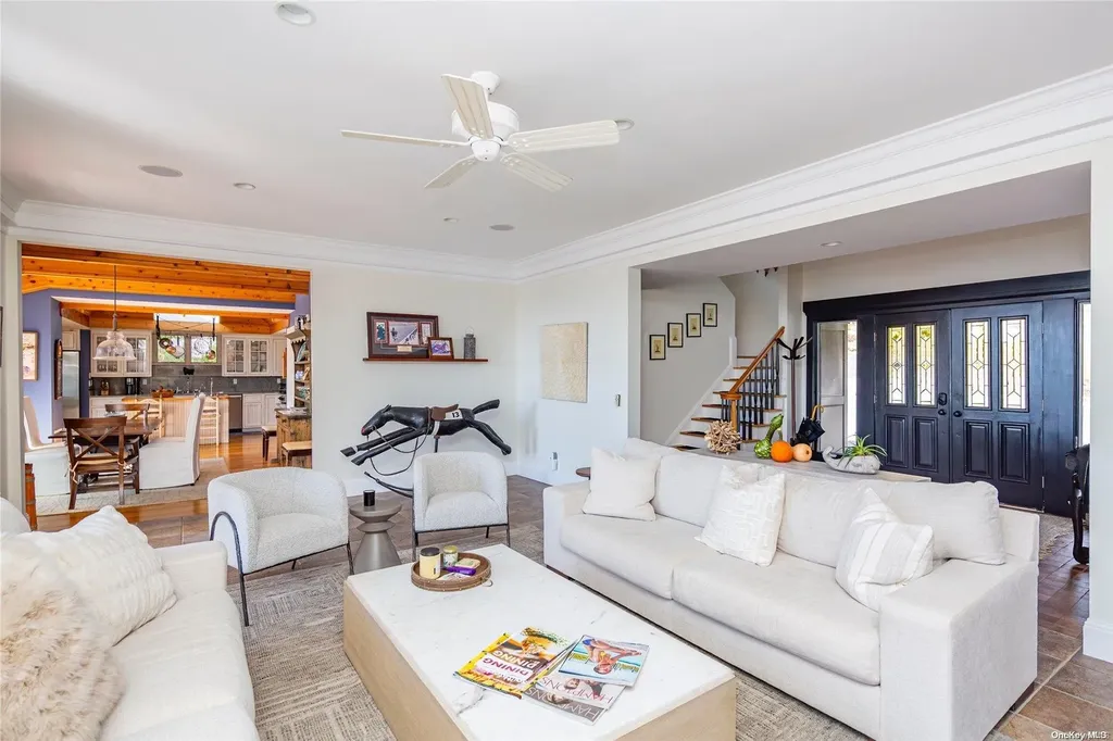 8 Peconic Road Southampton NY 11968