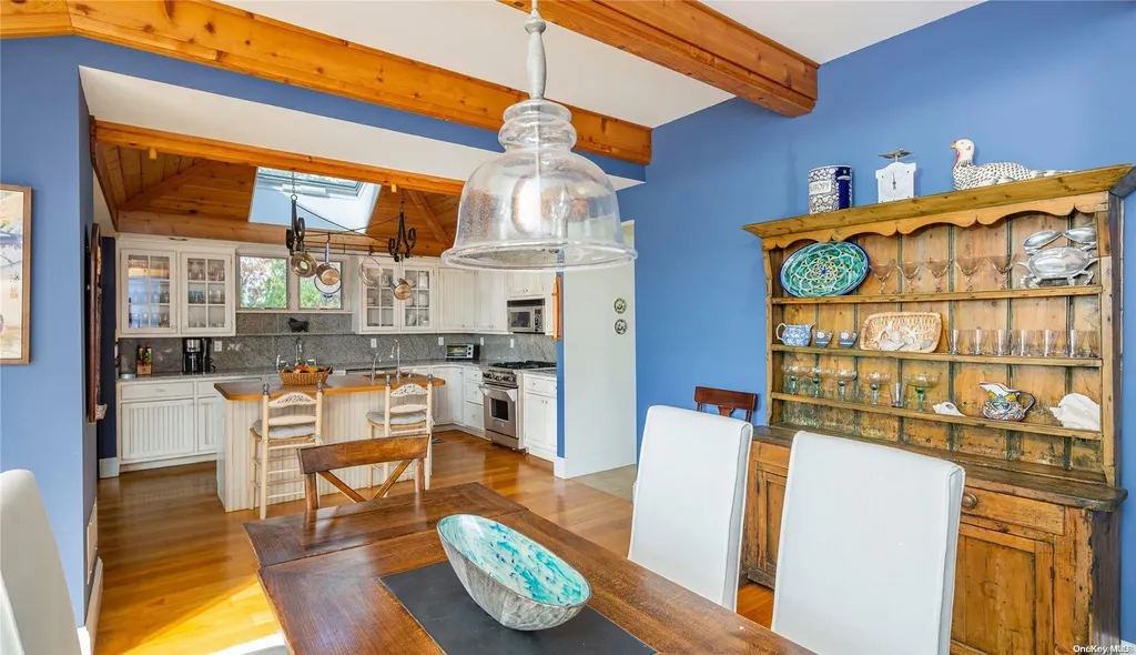 8 Peconic Road Southampton NY 11968