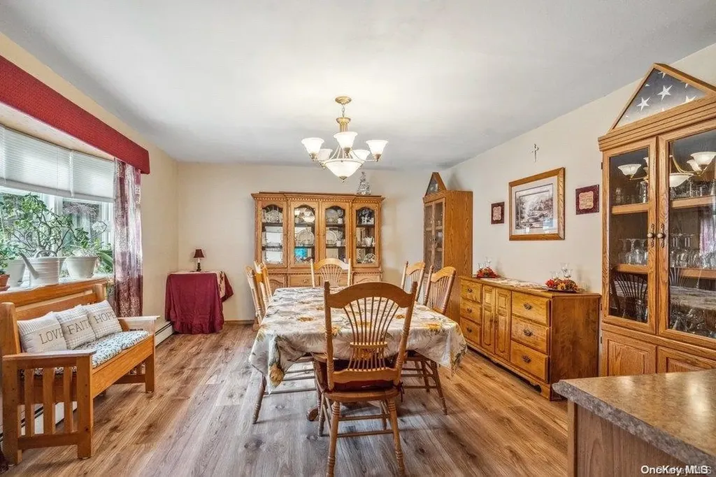 52 Steven Place Smithtown NY 11787
