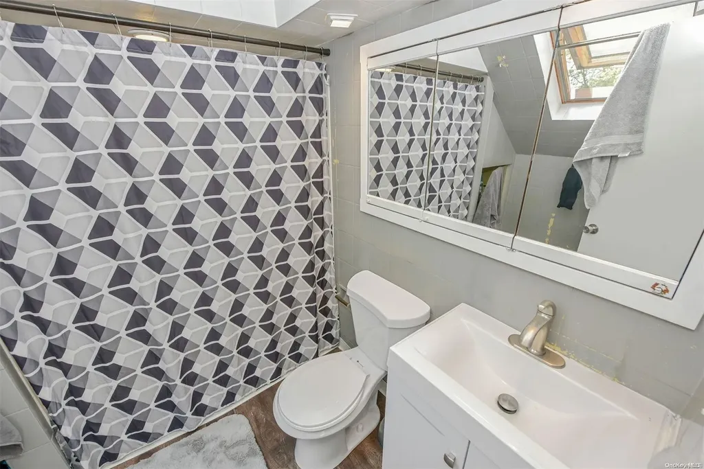 22 Elwood Road Centereach NY 11720